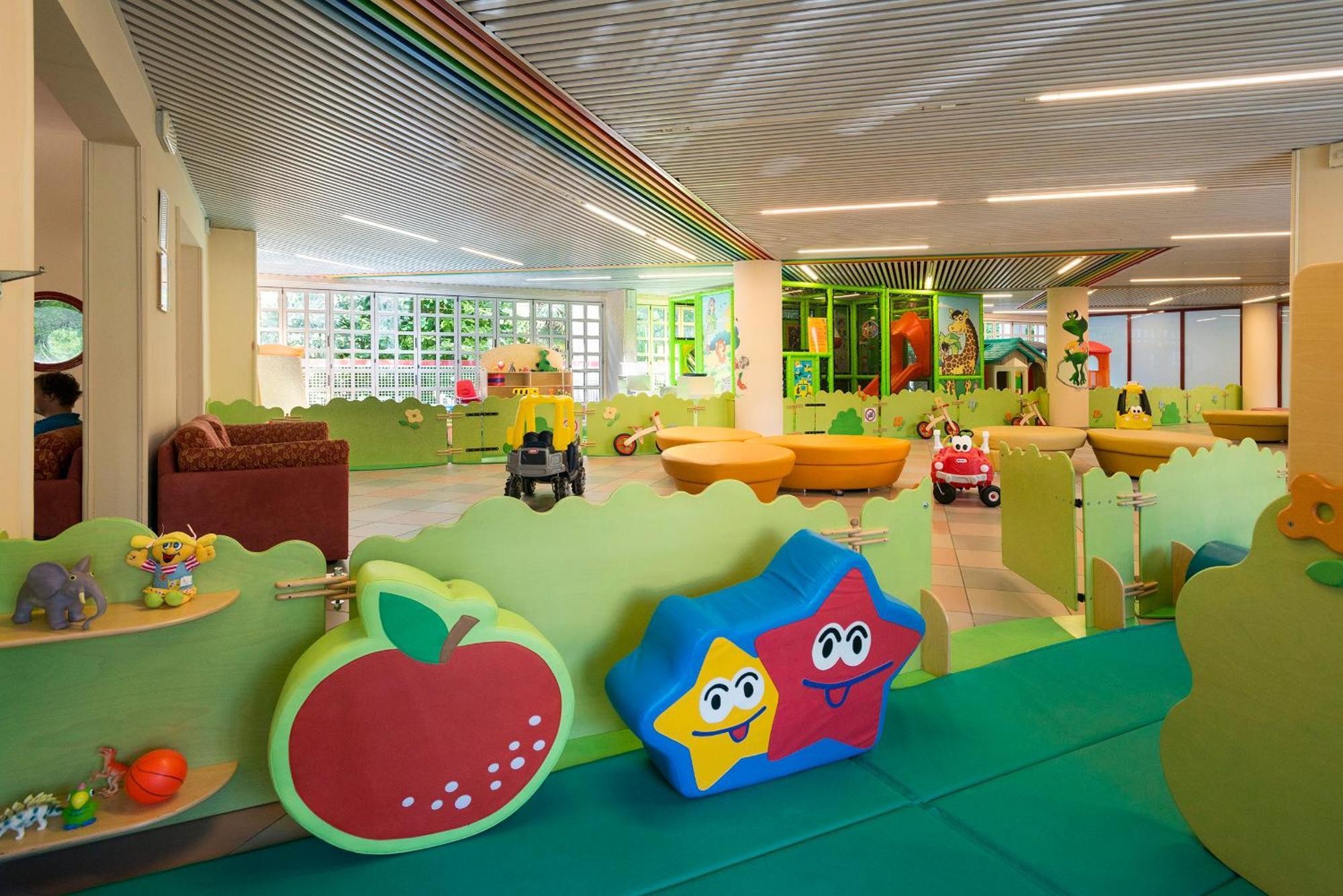 Aparthotel Imperial Bibione Bagian luar foto