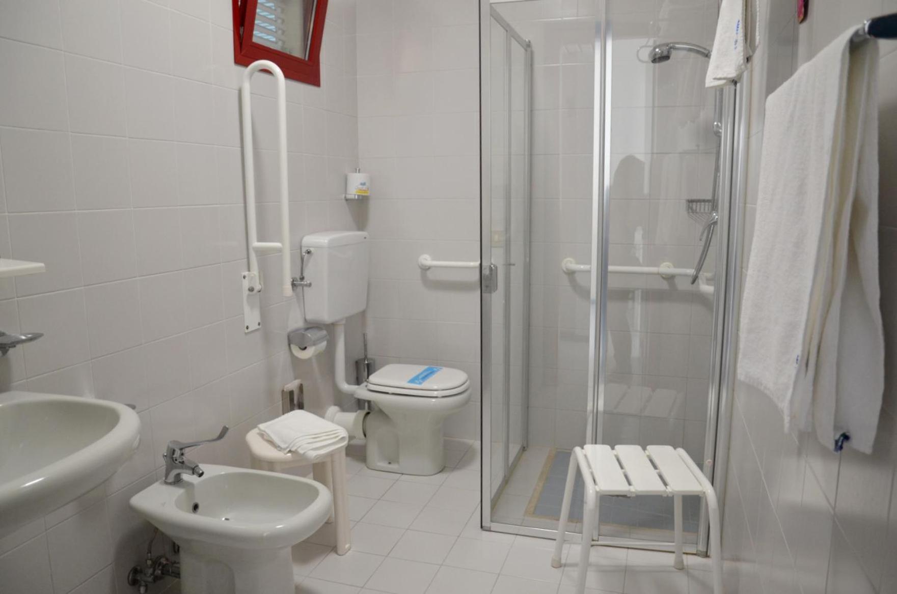Aparthotel Imperial Bibione Bagian luar foto