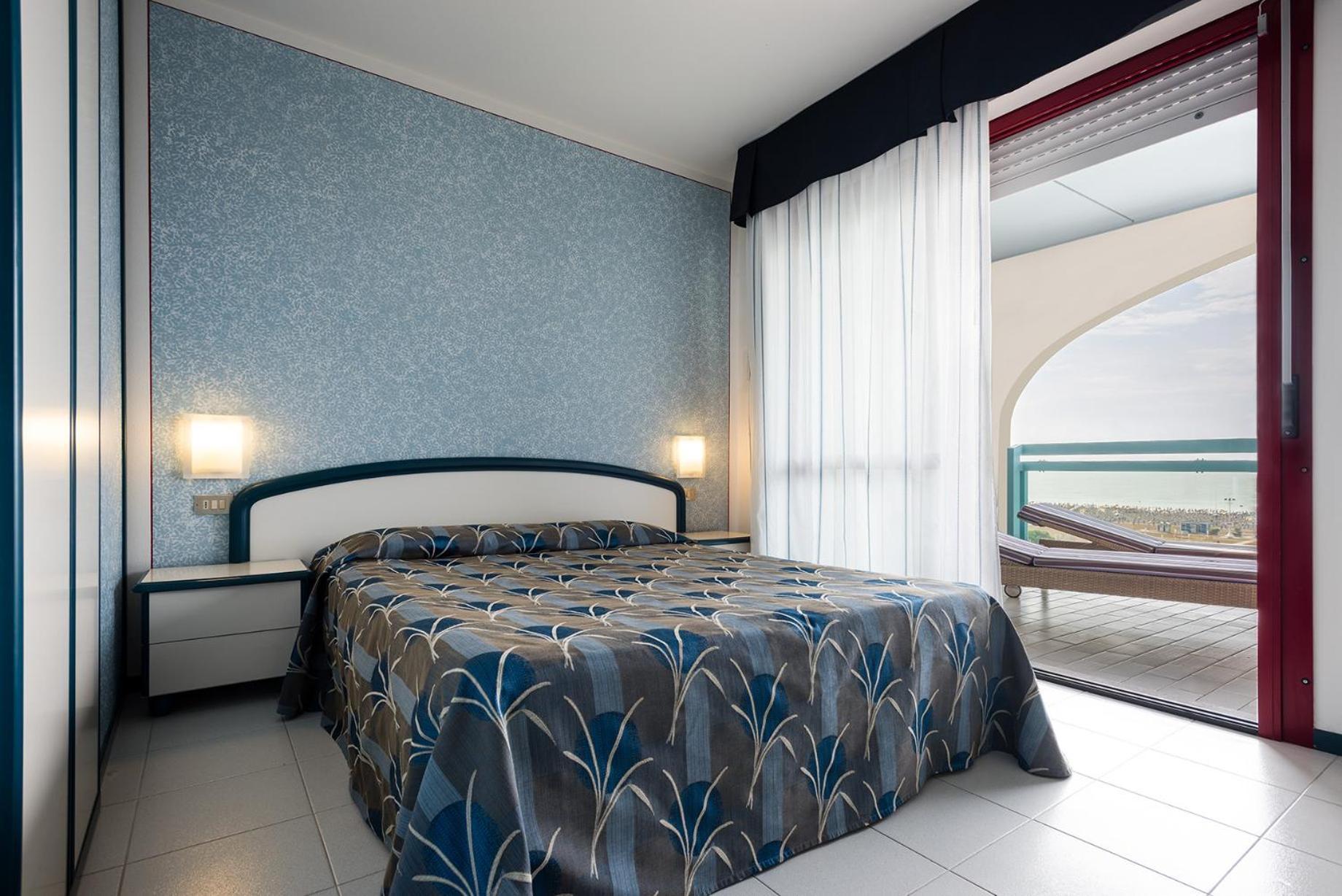 Aparthotel Imperial Bibione Bagian luar foto